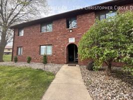 featured image of 1304 Christopher Circle Dr #1