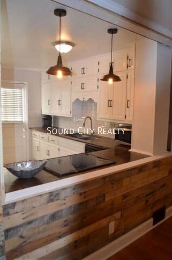 103 Cherokee Rd #A - Photo 6 of 38