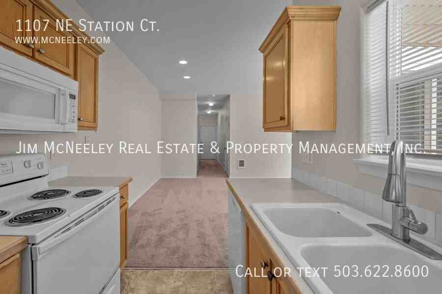 1107 Ne Station Ct - Photo 7 of 24