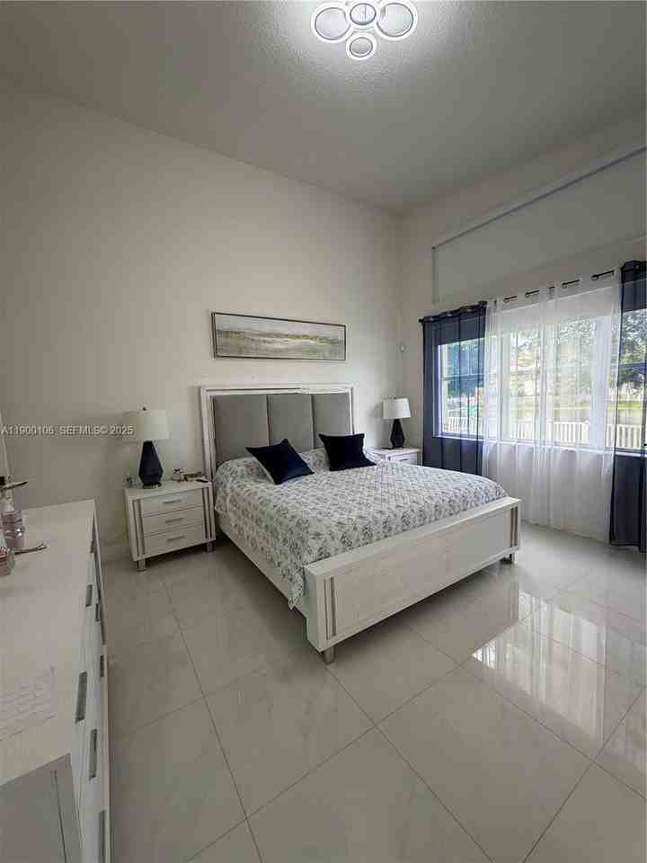 2330 Southwest 132nd Way #2330 - Photo 3 of 25