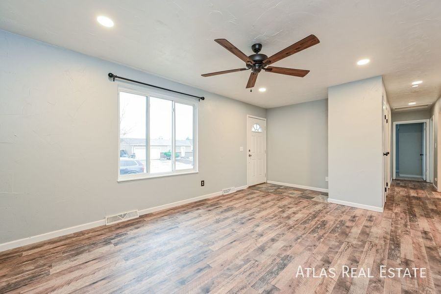 16729 E Layton Ave - Photo 2 of 19