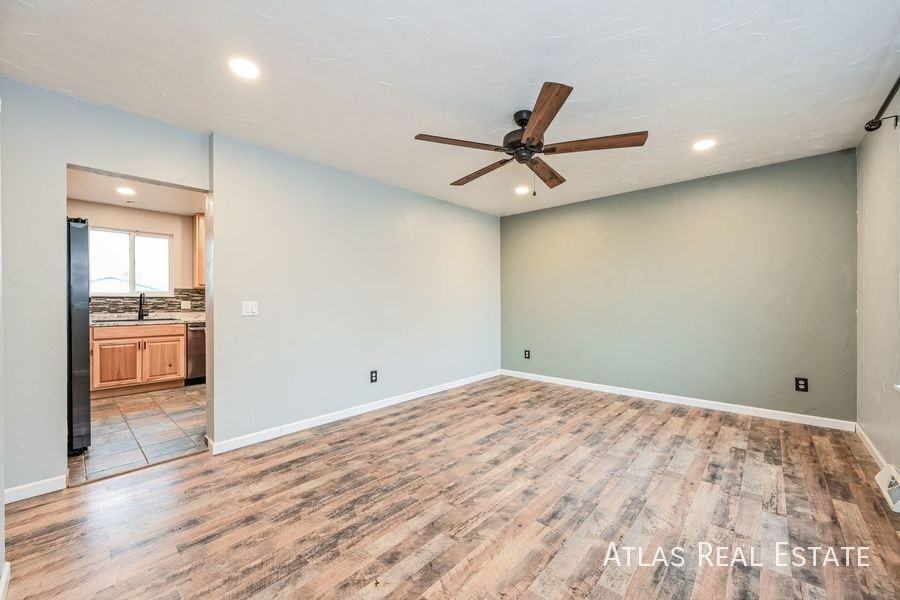 16729 E Layton Ave - Photo 3 of 19