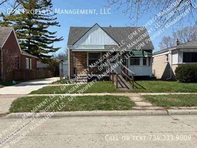 1302 Empire Ave - Photo 2 of 23