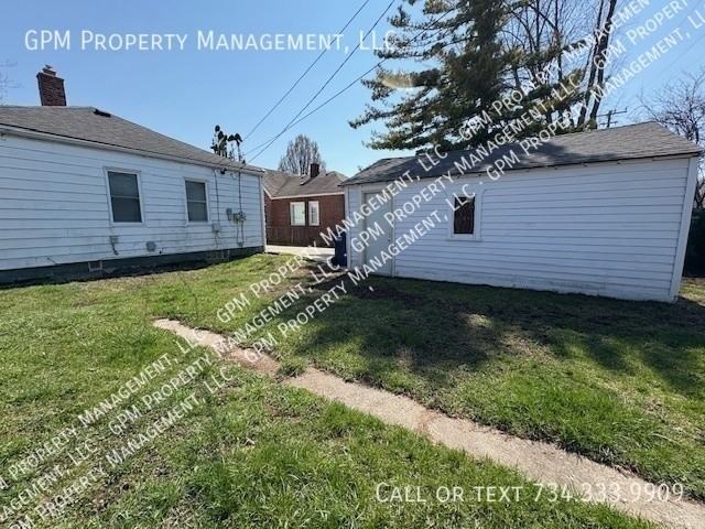 1302 Empire Ave - Photo 3 of 23