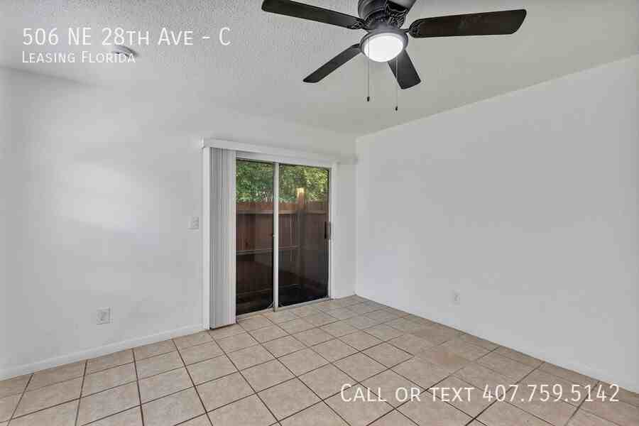 506 Ne 28th Ave #C - Photo 5 of 11