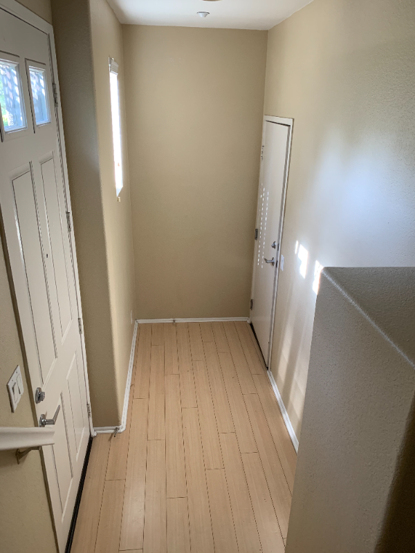 1115 Armstrong Dr - Photo 3 of 25