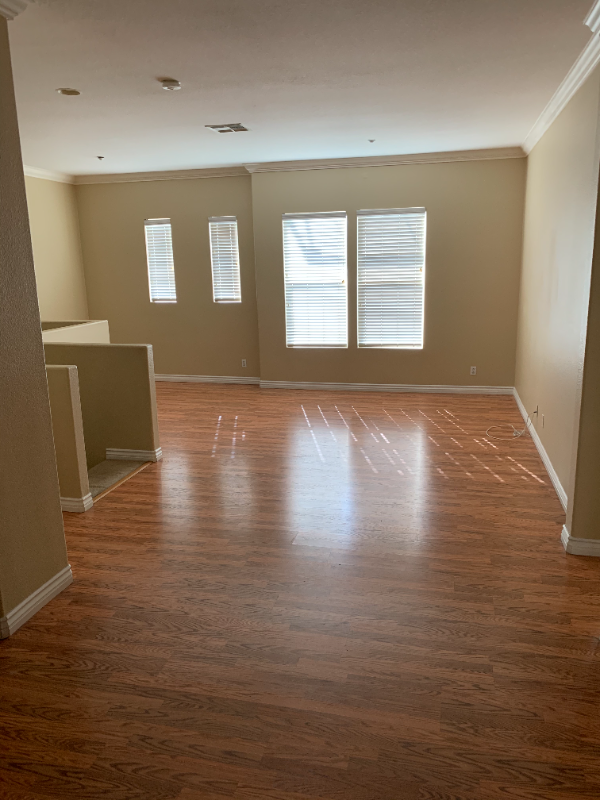 1115 Armstrong Dr - Photo 7 of 25