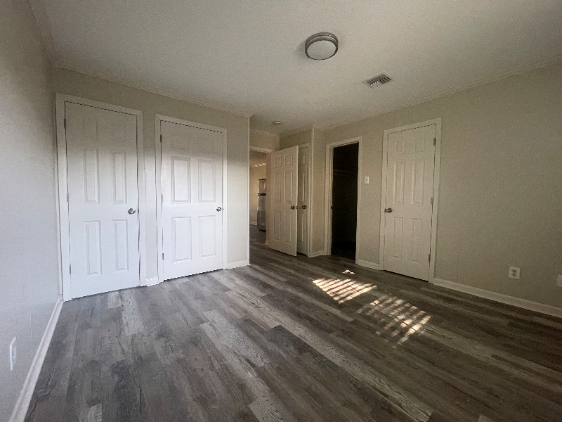 600 E University Ave #7 - Photo 7 of 13