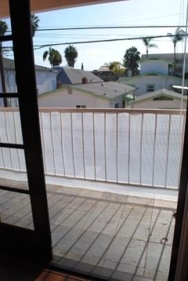 3770 32nd St - Photo 4 of 11