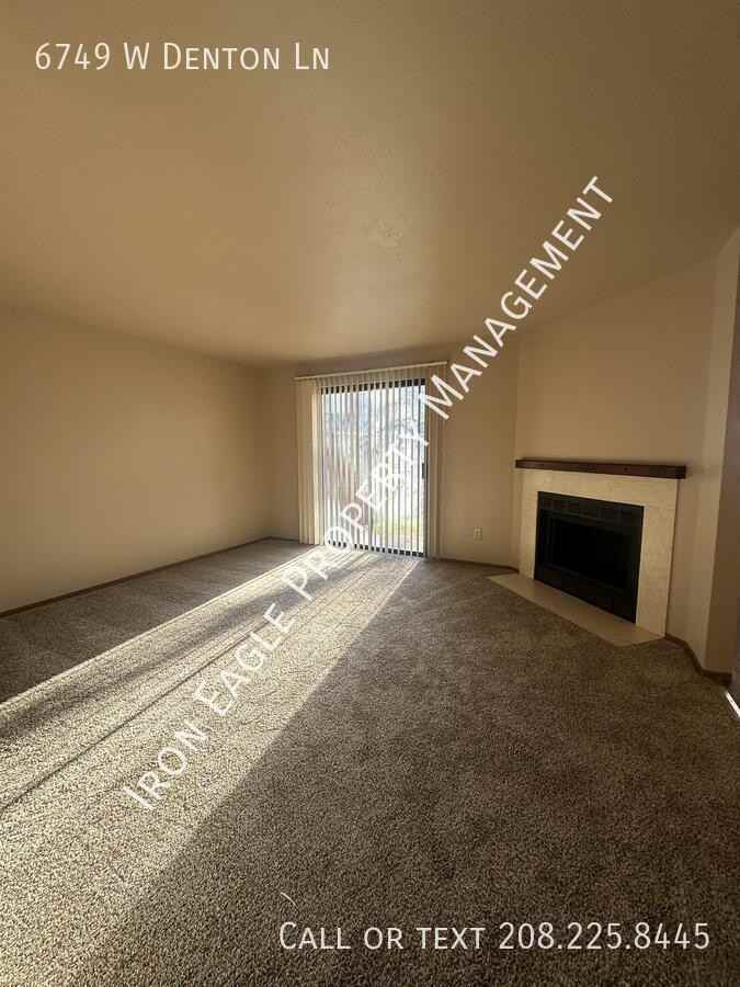 6749 W Denton Ln #6749 - Photo 6 of 11