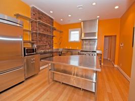 featured image of 1922 E Carson St