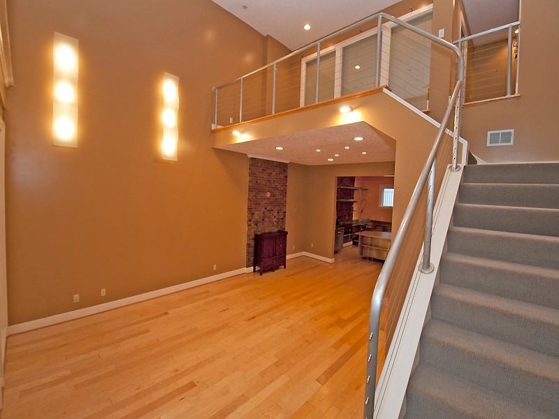 1922 E Carson St - Photo 6 of 17