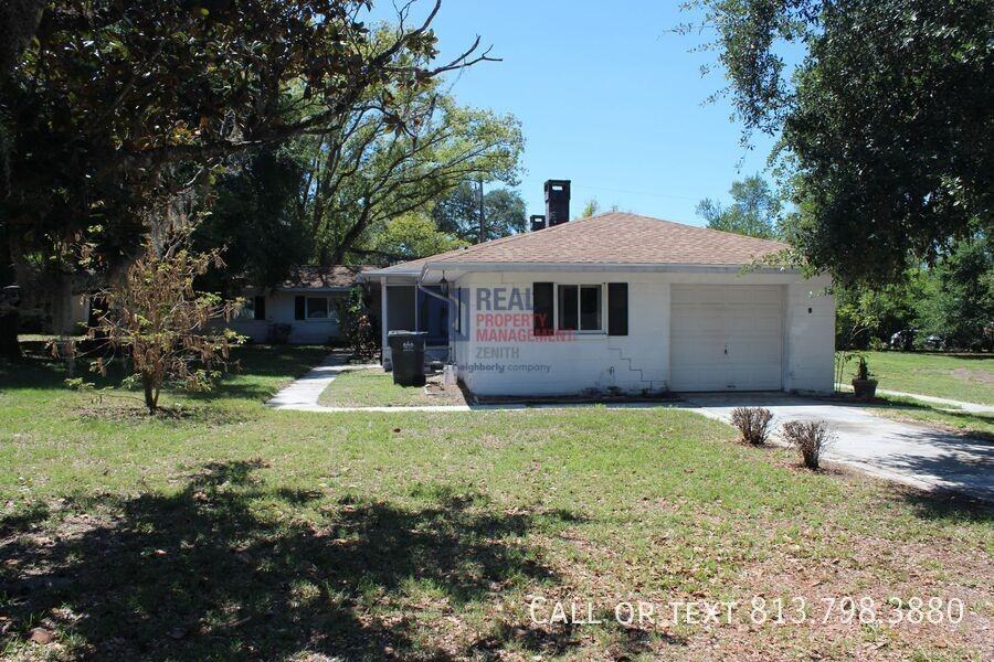 621 Sunset Dr - Photo 3 of 25