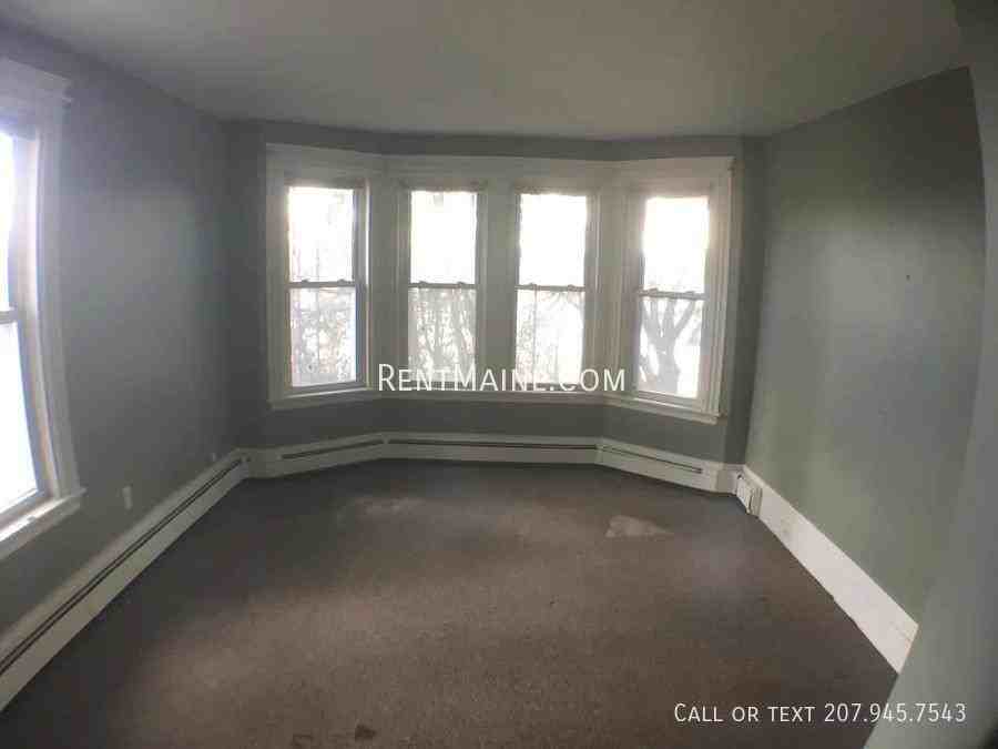 699 Main St #1 - Photo 6 of 10