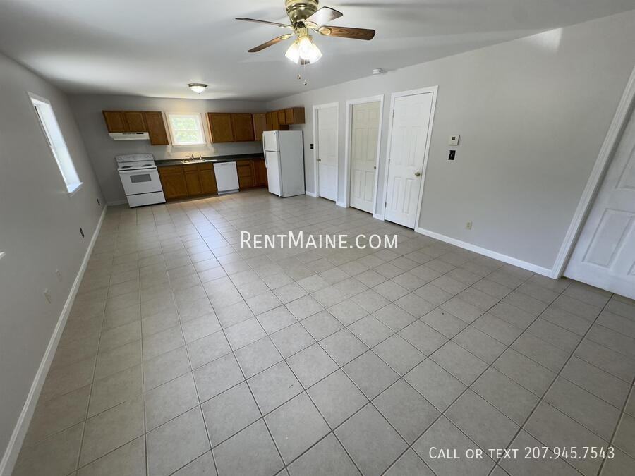 1835 Hammond St #1 - Photo 4 of 14