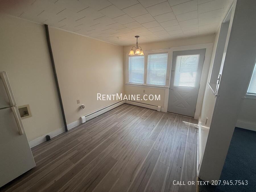 12 Stone St #1A - Photo 3 of 8