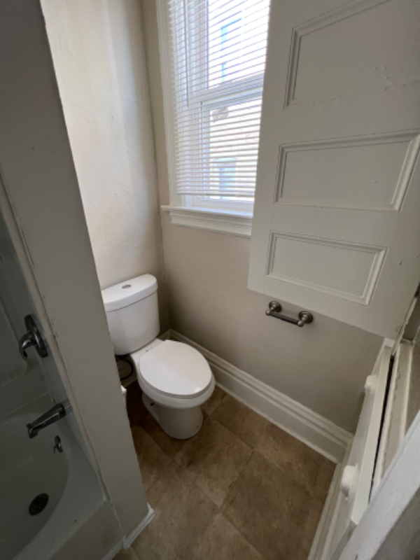 730 California Ave - Photo 6 of 22