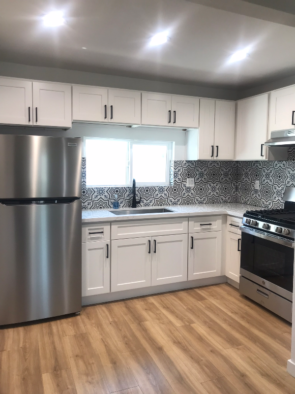 1308 1/2 N Aranbe Ave - Photo 4 of 5