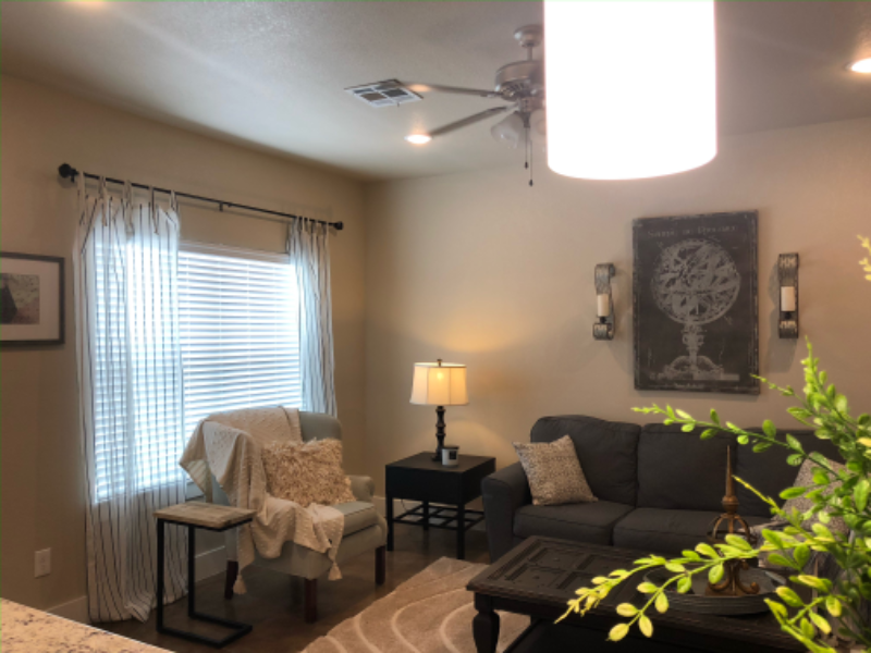 3217 Belmont Dr #B - Photo 3 of 21