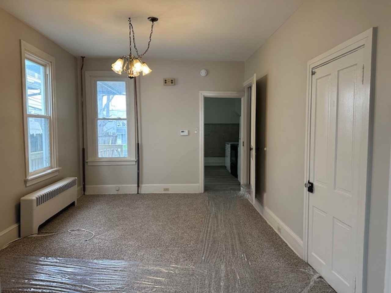 32 W Simpson St - Photo 3 of 15