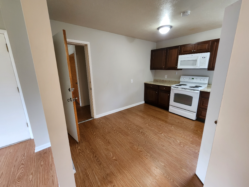 2347 Graham Rd #2 - Photo 5 of 17