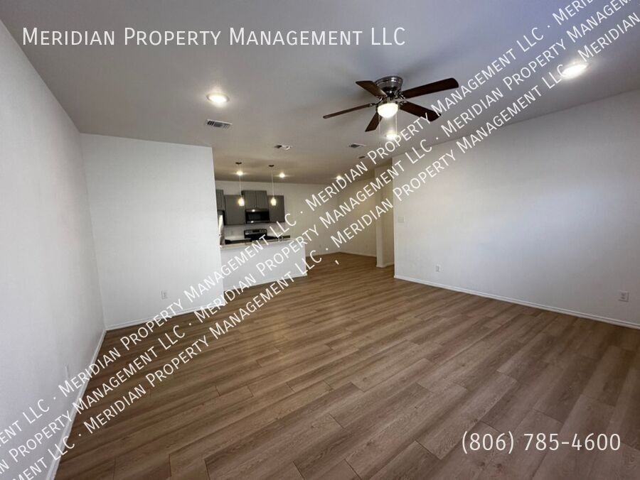 5539 Itasca St #A - Photo 4 of 22