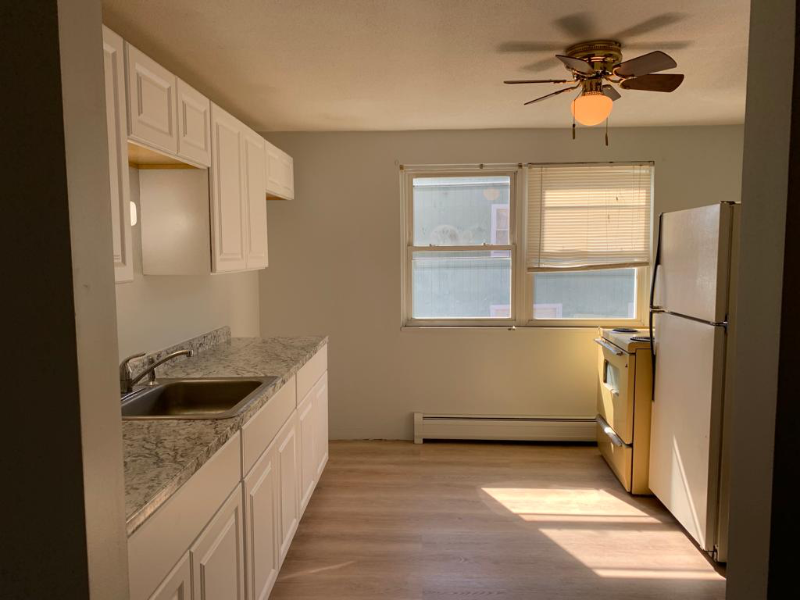 136 George St #8 - Photo 2 of 9