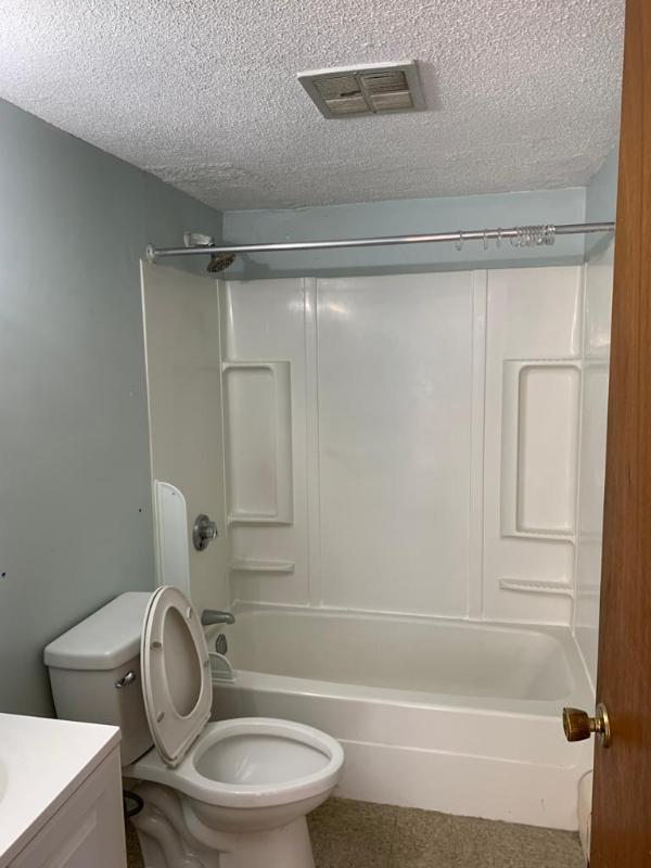 136 George St #8 - Photo 3 of 9