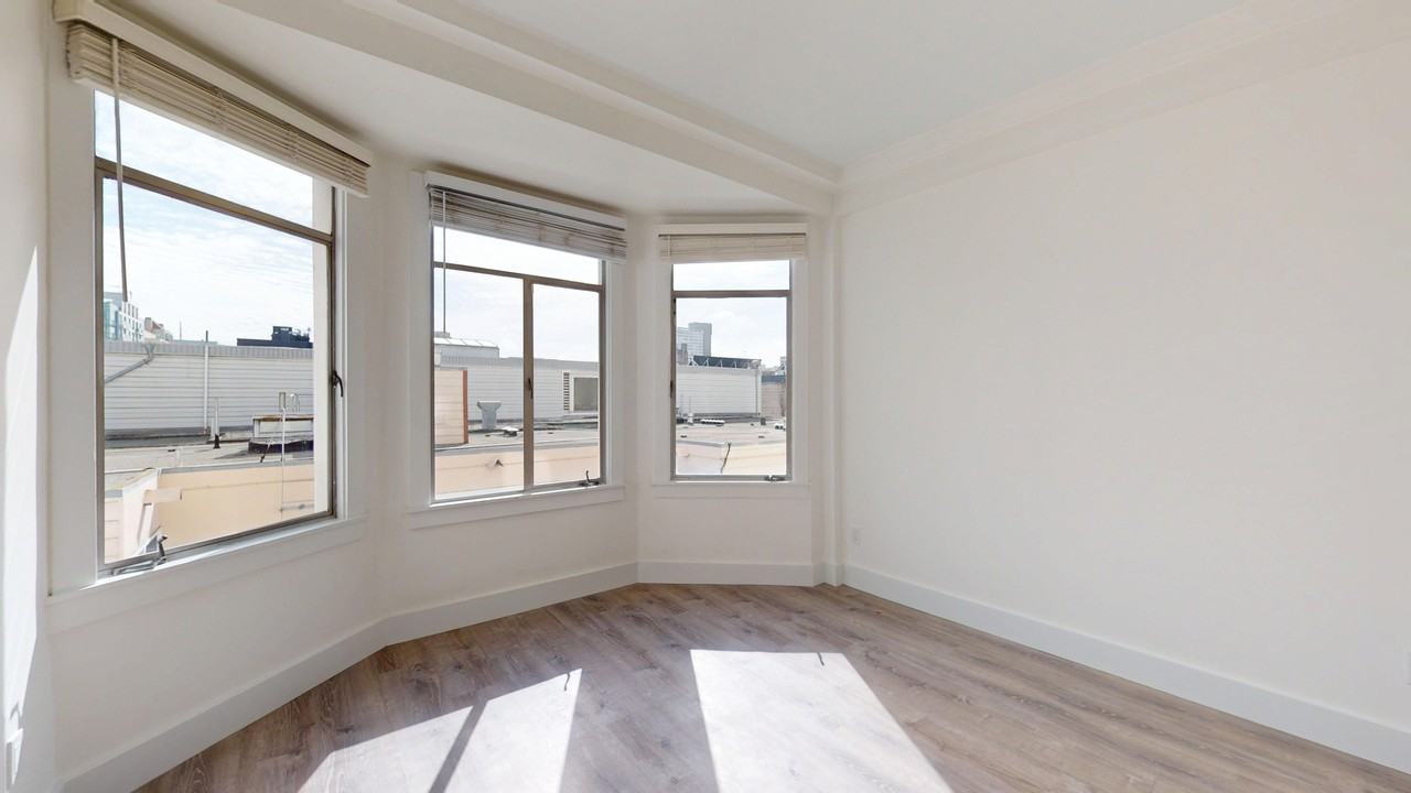 1801 California St #305 - Photo 6 of 18