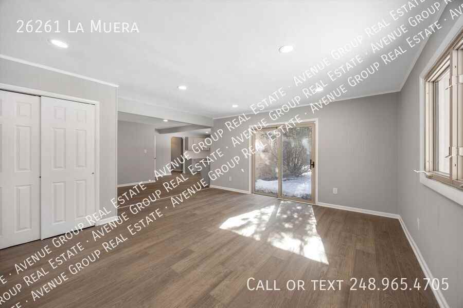 26261 La Muera St - Photo 4 of 27