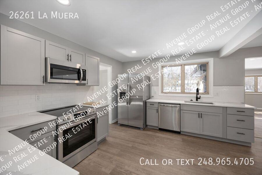 26261 La Muera St - Photo 6 of 27