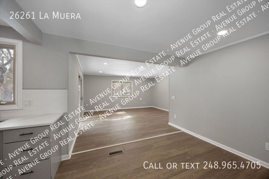 26261 La Muera St - Photo 7 of 27