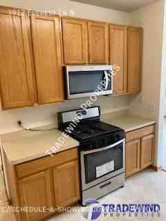 3912 Everest Ln N - Photo 3 of 17