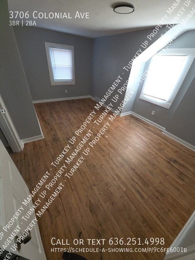 3706 Colonial Ave - Photo 4 of 26