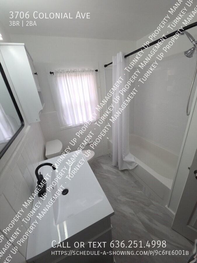 3706 Colonial Ave - Photo 7 of 26