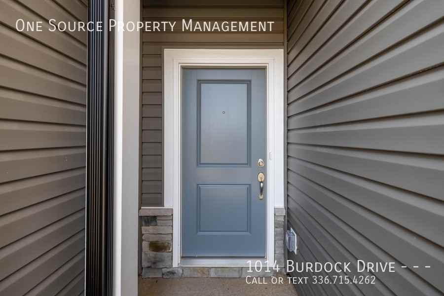 1014 Burdock Dr - Photo 2 of 13