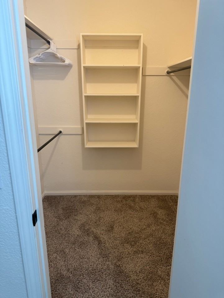 7624 S Erie Ave - Photo 3 of 6
