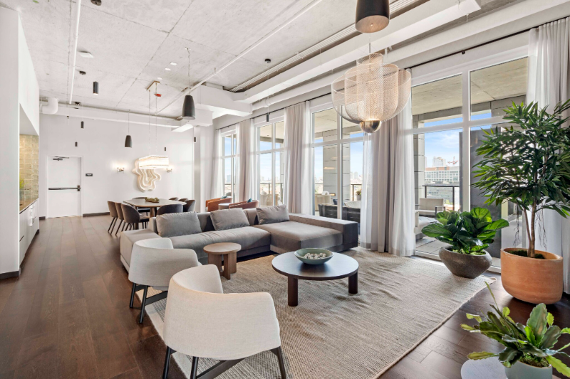 1624 W Maypole Ave - Photo 7 of 20