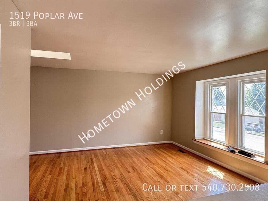 1519 Poplar Ave - Photo 3 of 20