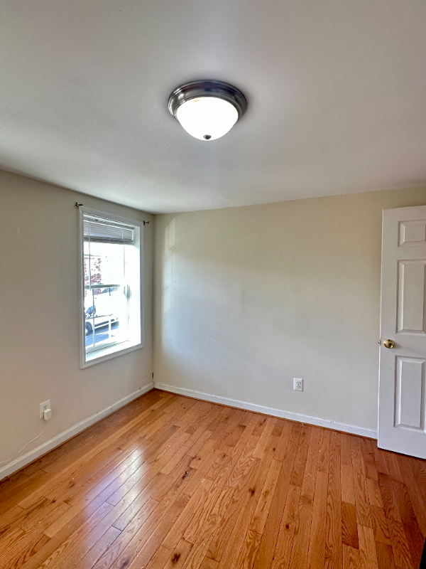 123 Parkin St #2 - Photo 3 of 11