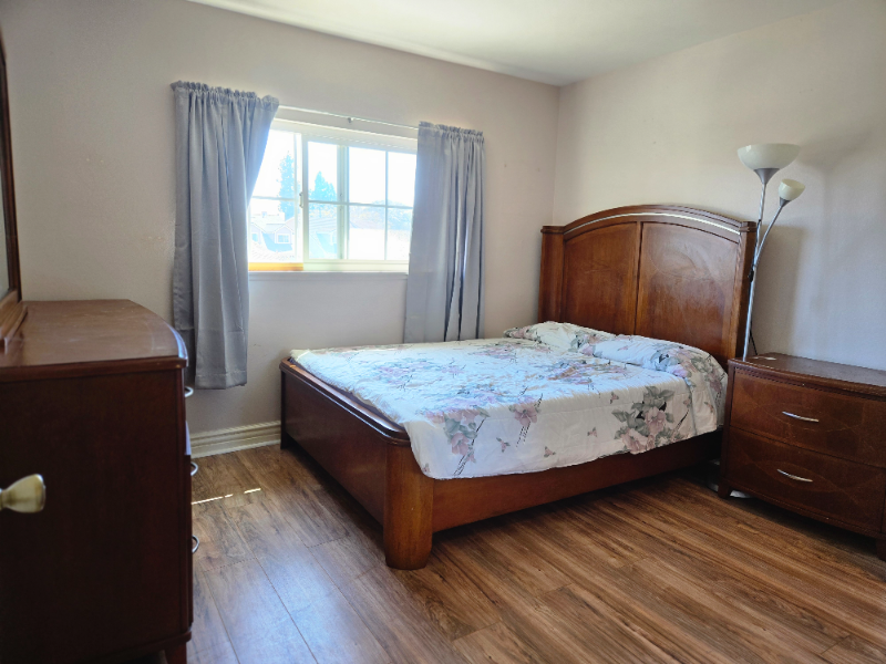 15522 Ashley Ave - Photo 2 of 7