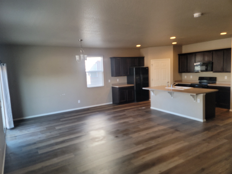 3758 Torch Lily St - Photo 5 of 15