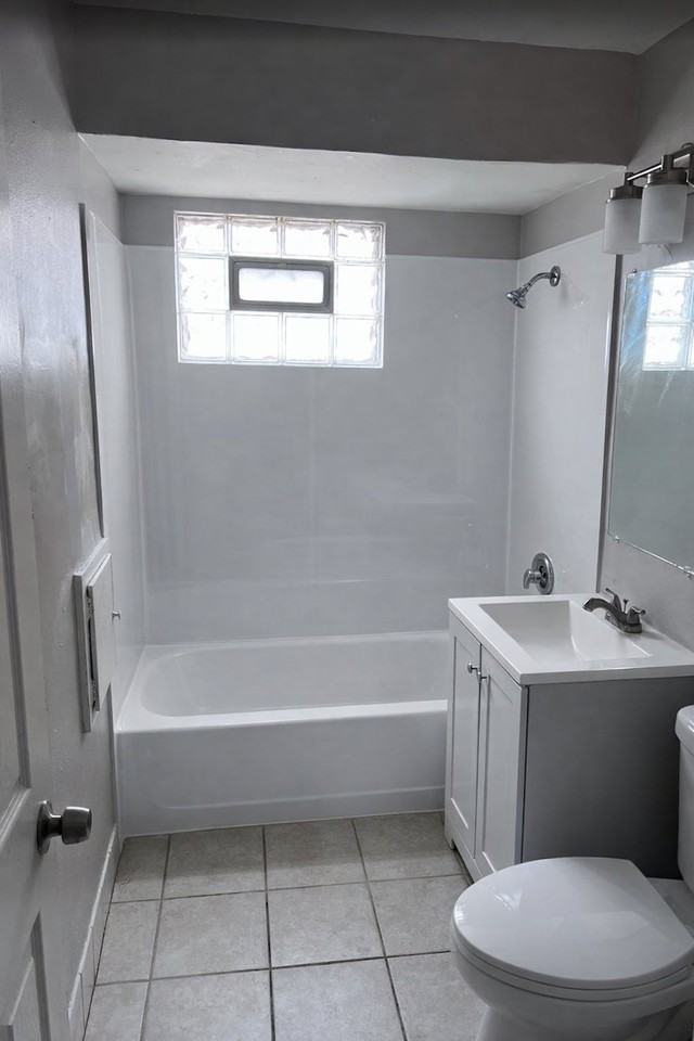 6046 N 61st St #2 - Photo 3 of 6