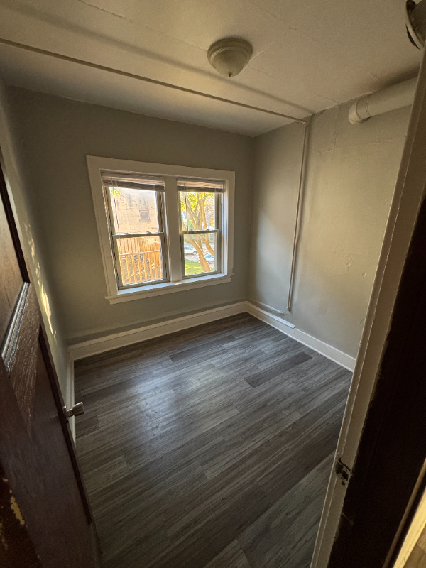 417 N 39th St #6 - Photo 6 of 7