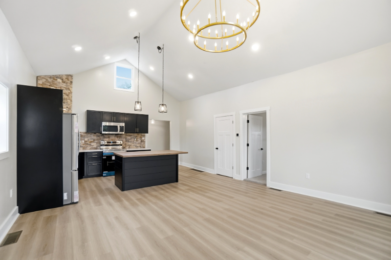 6290 Piquad Rd - Photo 6 of 26