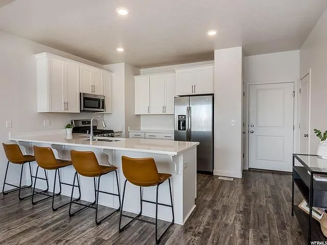 988 W Sapphire Peak Dr - Photo 2 of 7