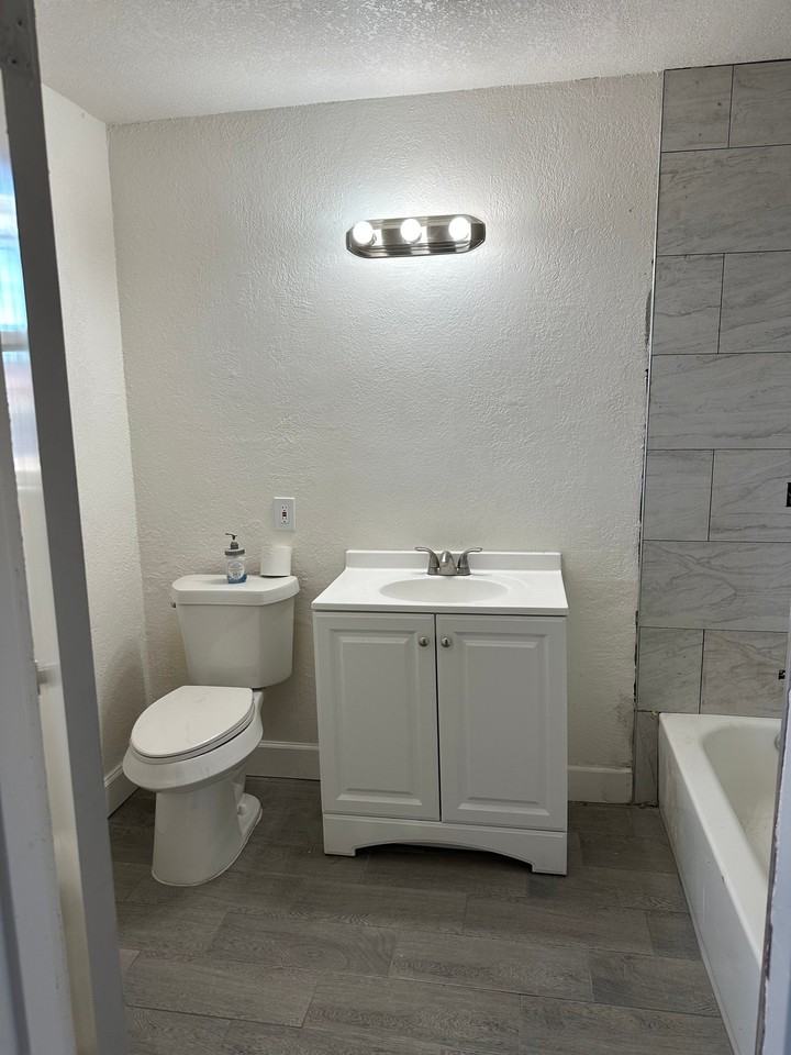 23 W Eyman St - Photo 5 of 8