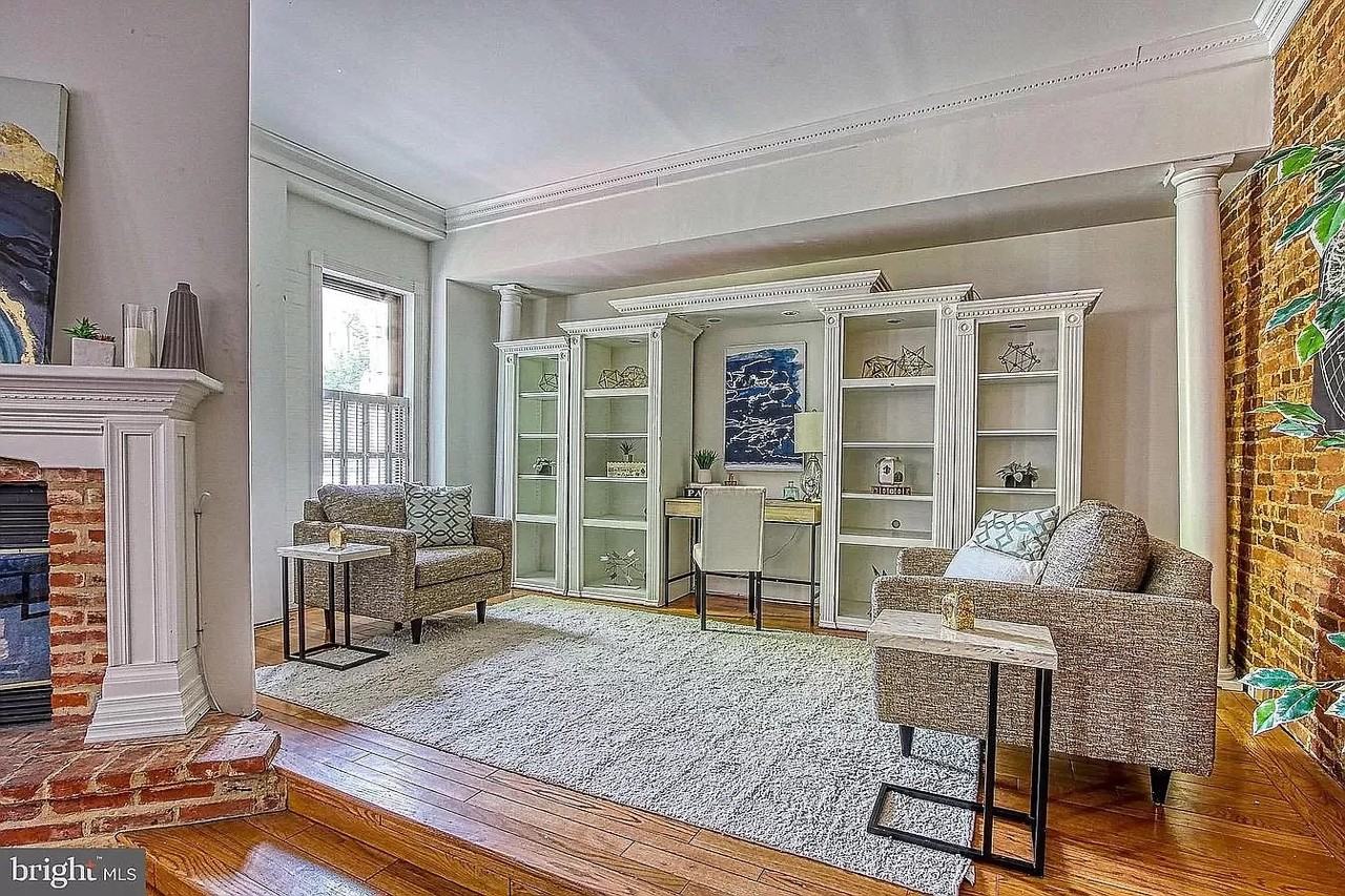 400 E Cross St #1 - Photo 4 of 20