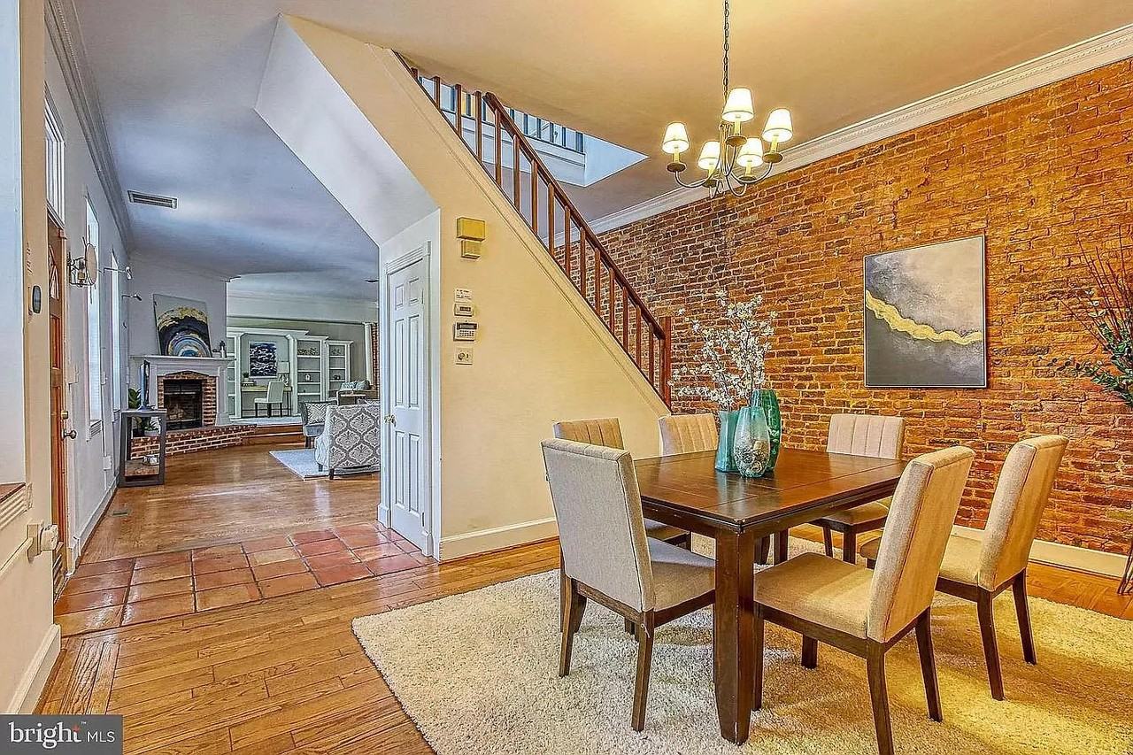 400 E Cross St #1 - Photo 6 of 20