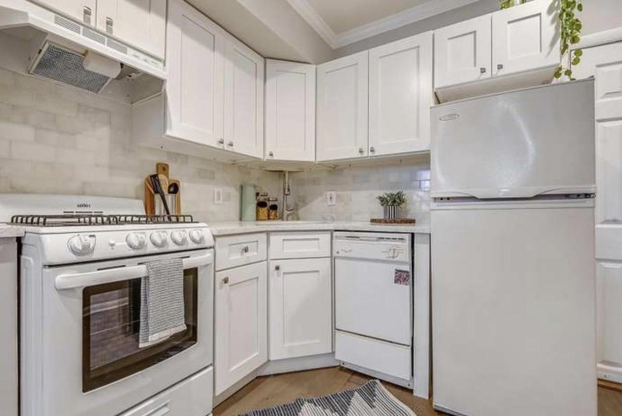 42 E Barney St - Photo 5 of 20